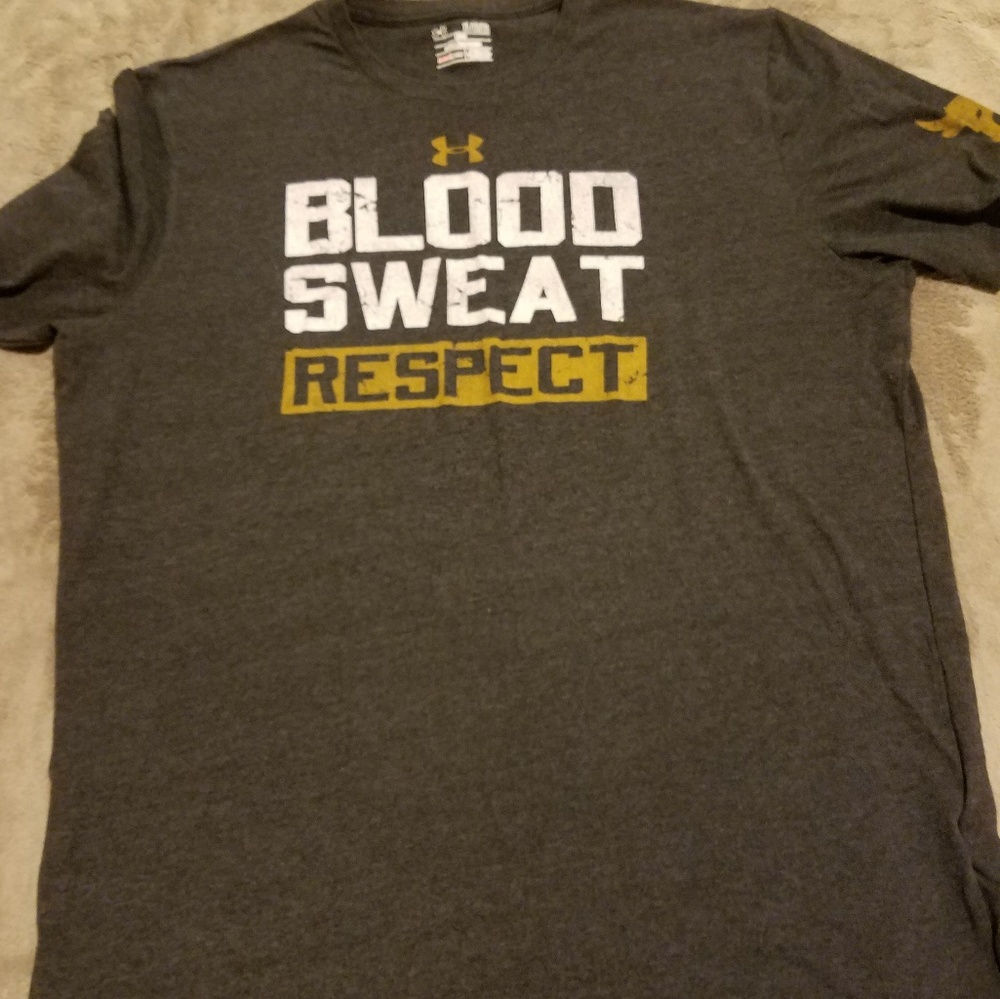 Mens Under Armour TShirt